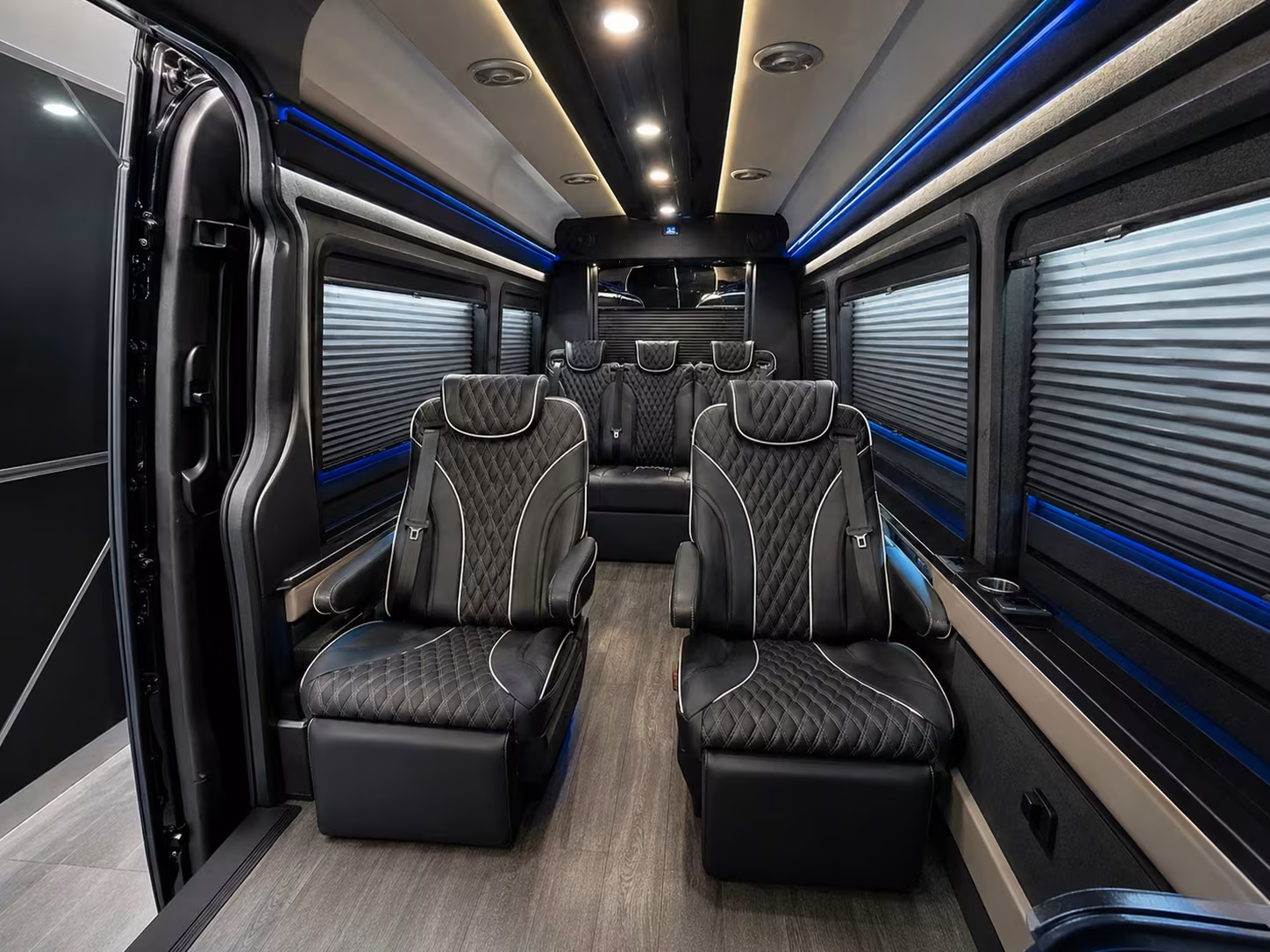 lawrence airport shuttle buses for ku game and graduation weekends