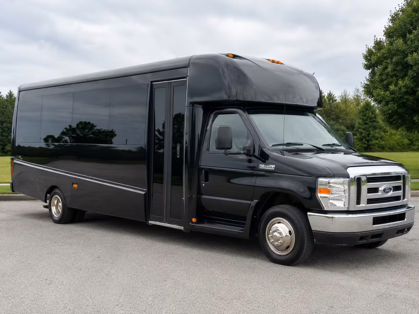 lawrence minibus rentals to rock chalk park and lied center